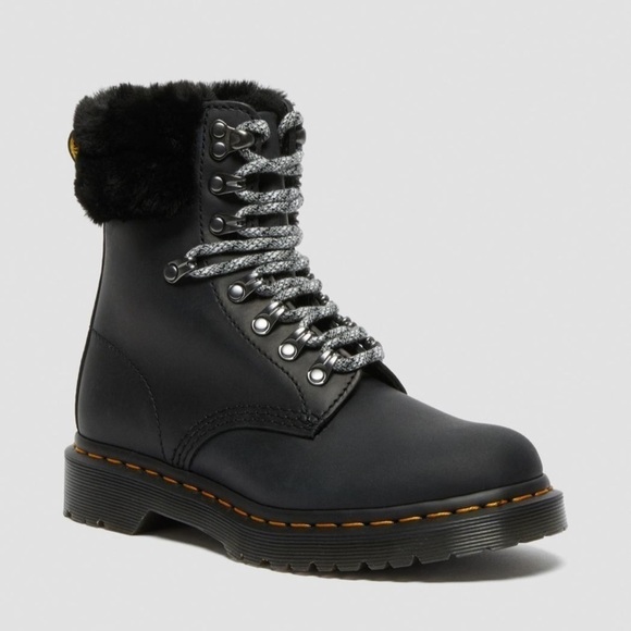 NWT Dr. Martens 1460 Serena Collar Faux Fur Lined Combat Boots size 10 - Picture 13 of 13
